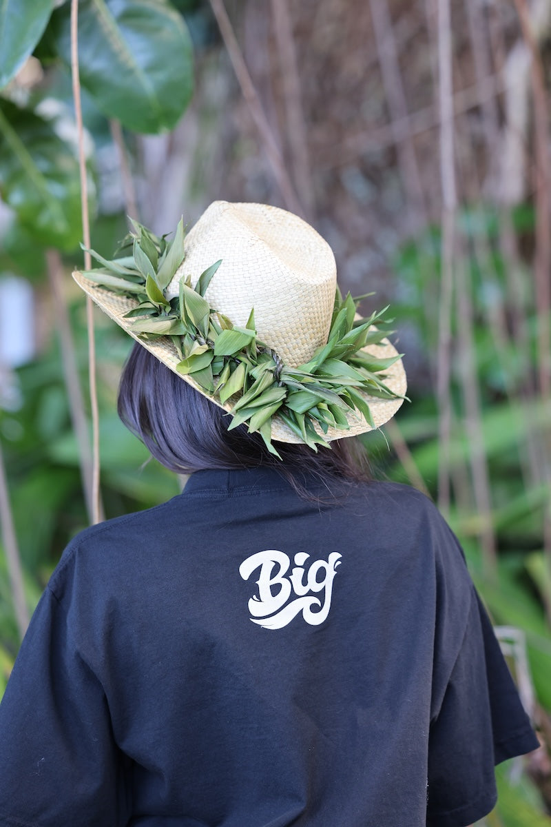 Hibiscus Oversized Tee - Black